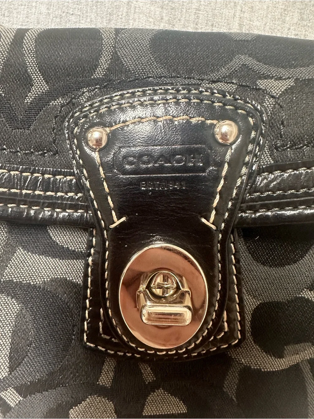 Y2K Coach Legacy Signature Black Canvas Leather Trim Turnlock Wristlet